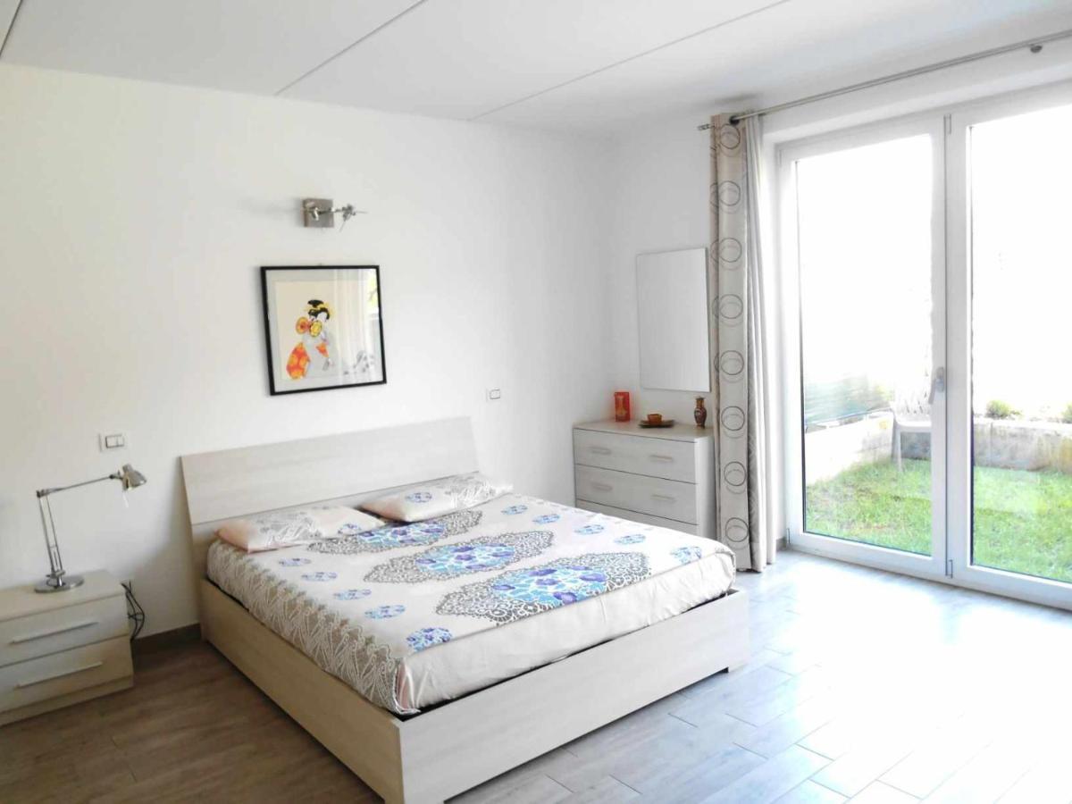 Direttamente Al Lago Apartments Marone Quarto foto