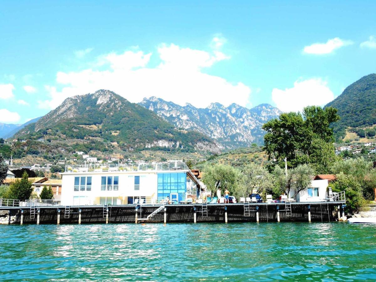 Direttamente Al Lago Apartments Marone Exterior foto